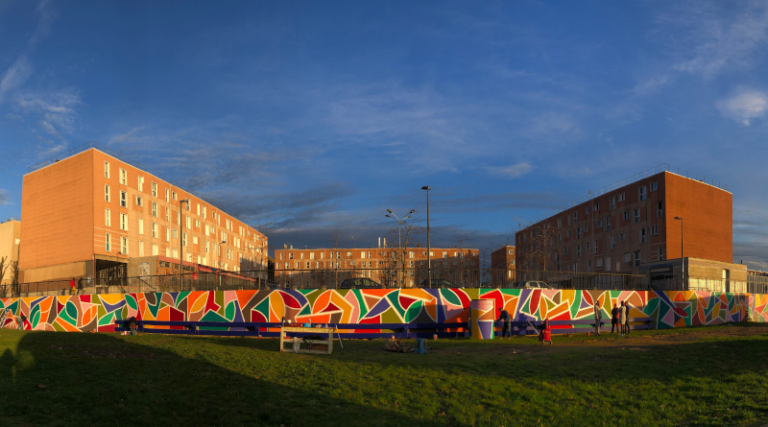 la fresque de Sifat à Grigny. Photo Elodie Vilatte -La Constellation.