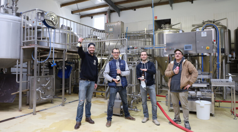 L'équipe de la brasserie Ox à Marcoussis. Photo LC-M'Essonne