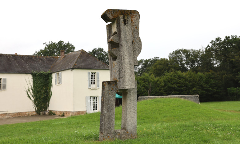 Certaines sculptures gigantesques sont plus facilement visibles depuis la faisanderie. Photo LC-M'Essonne
