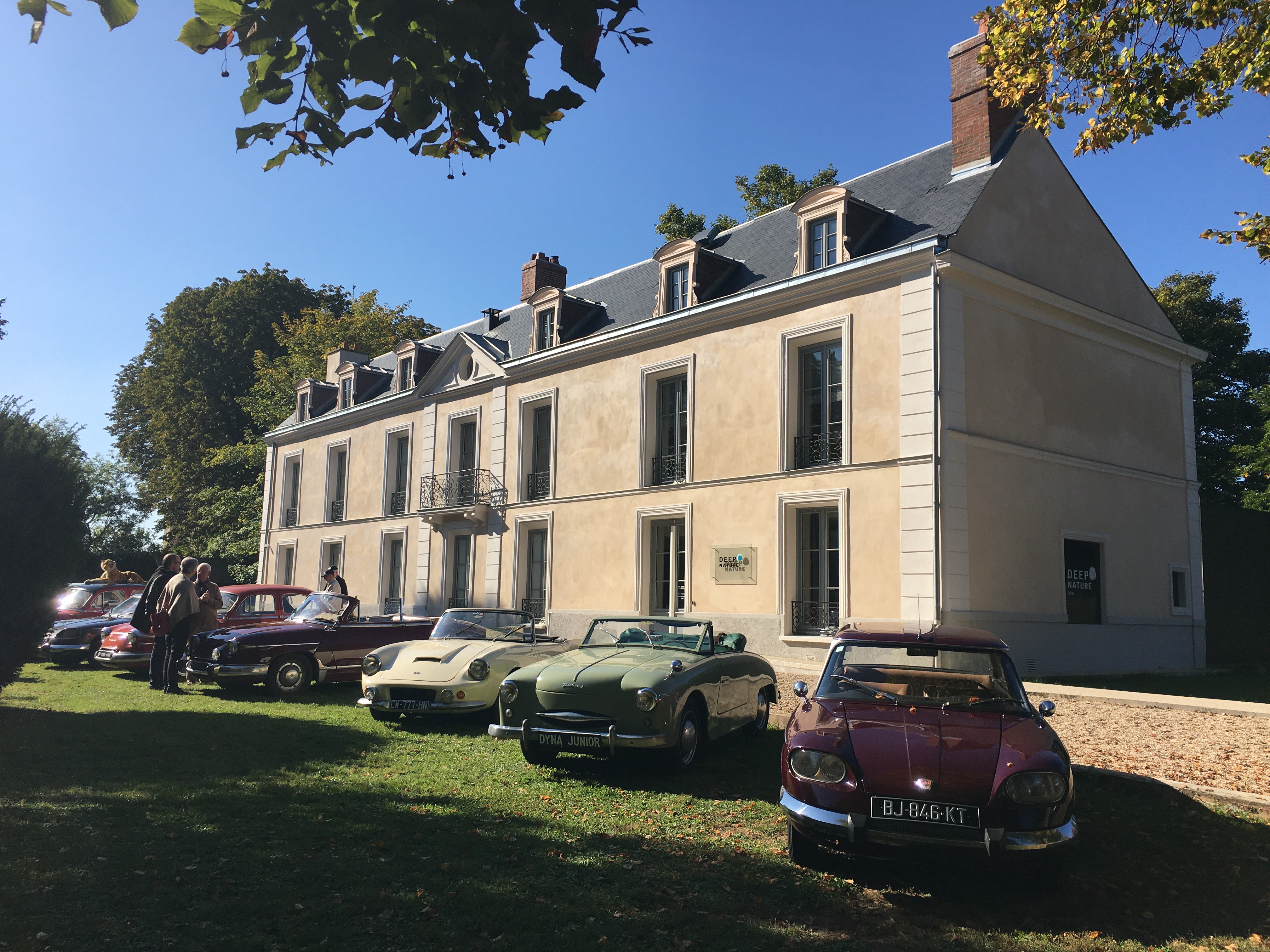 Rassemblement de véhicules Panhard aux Demeures de Campagne Parc du Coudray – 3e EDITION !