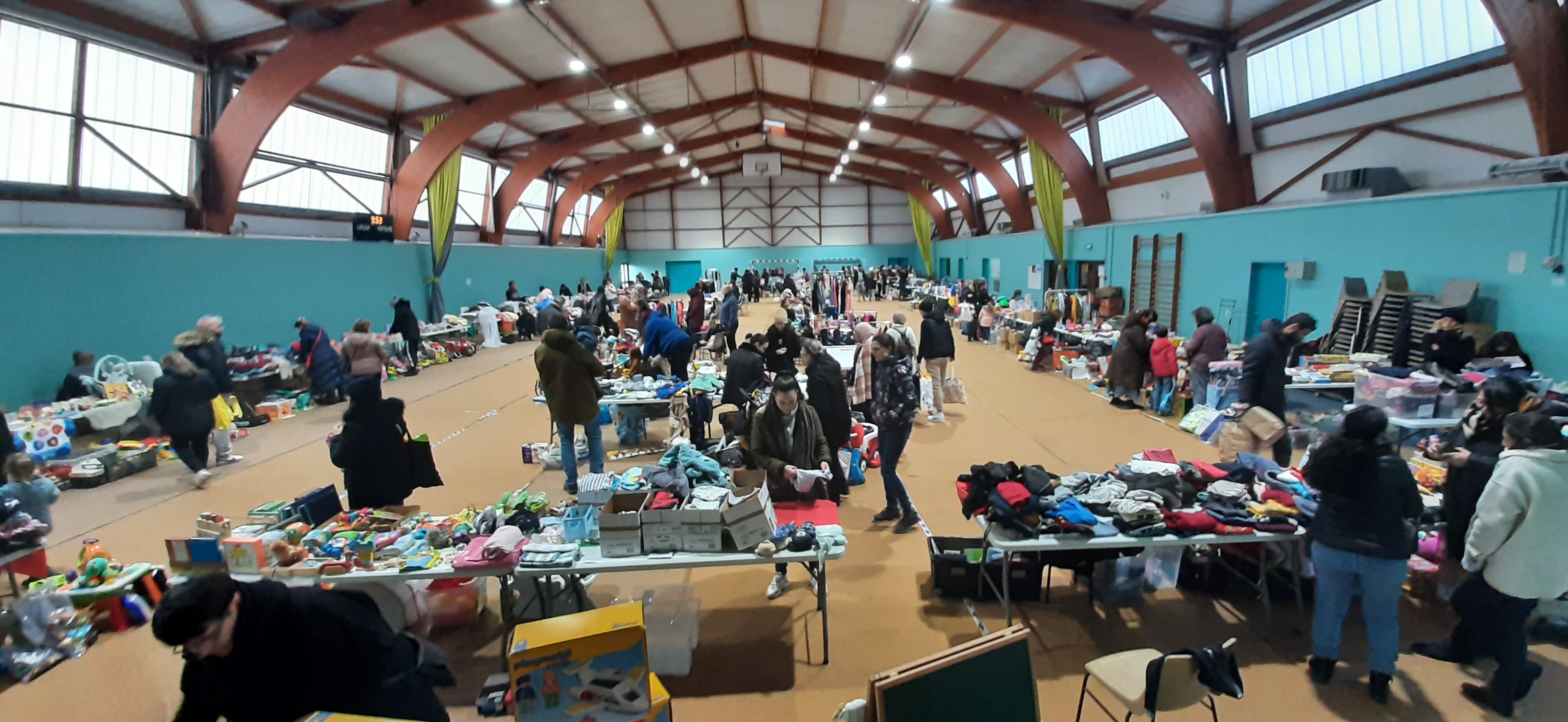 vide grenier spécial enfants