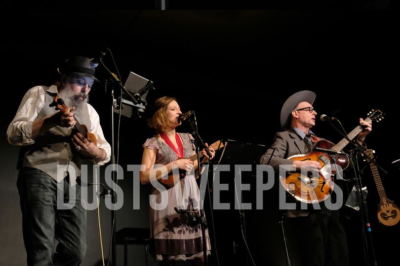Concert: Dust Sweepers